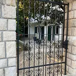 Апартаменты Miriam Sea View