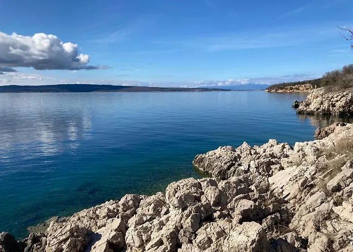 Miriam Sea View *